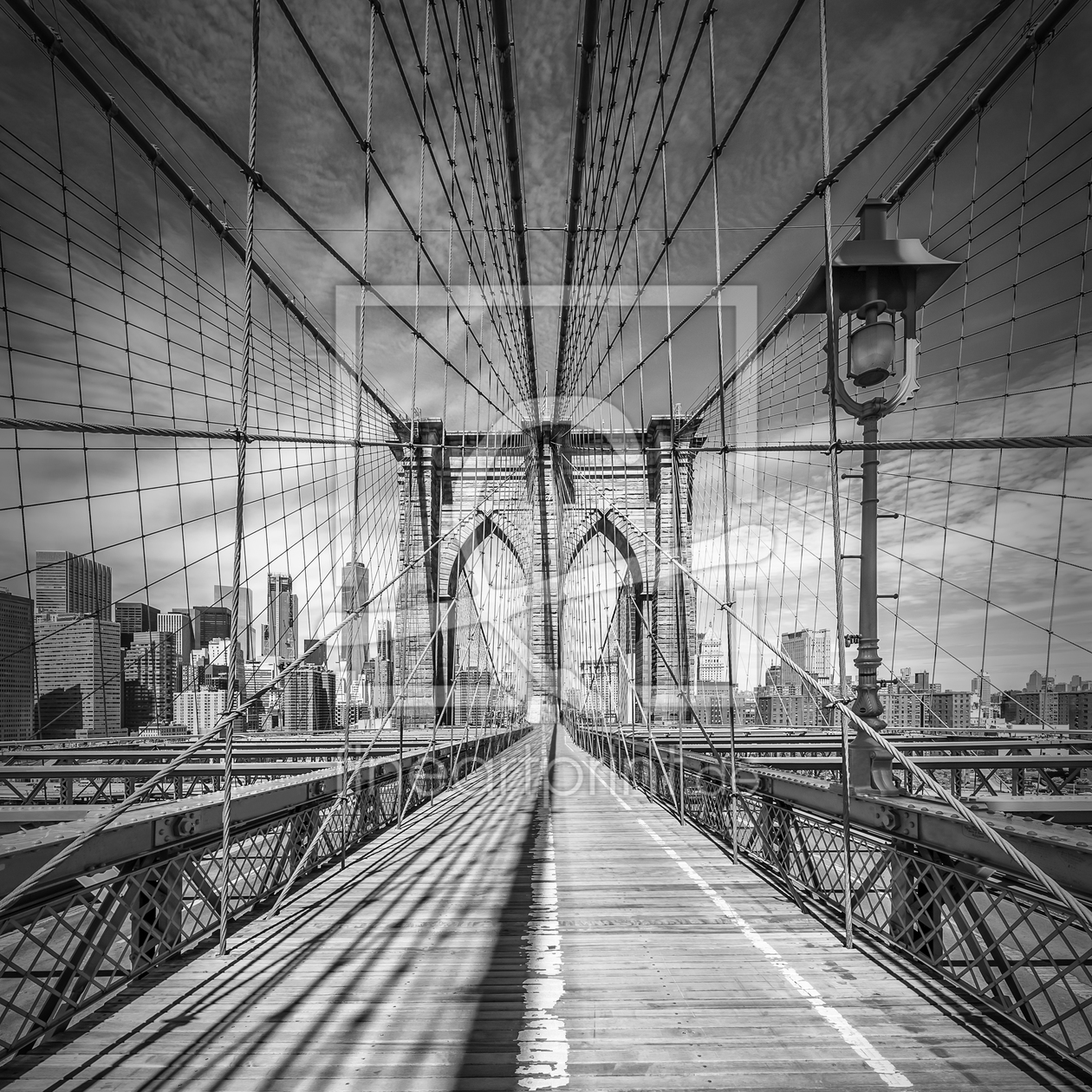 Bild-Nr.: 11978824 NEW YORK CITY Brooklyn Bridge - Monochrom erstellt von Melanie Viola