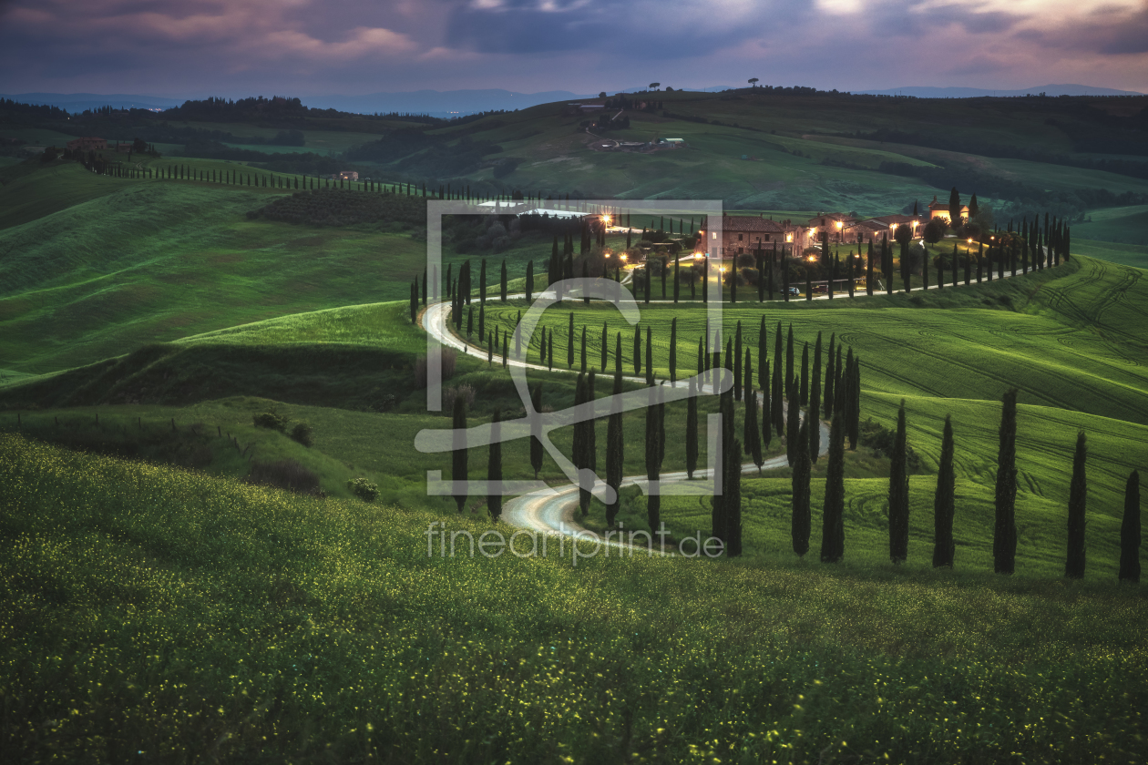 Bild-Nr.: 11992912 Toskana Crete Senesi Asciano im Abendlicht erstellt von Jean Claude Castor