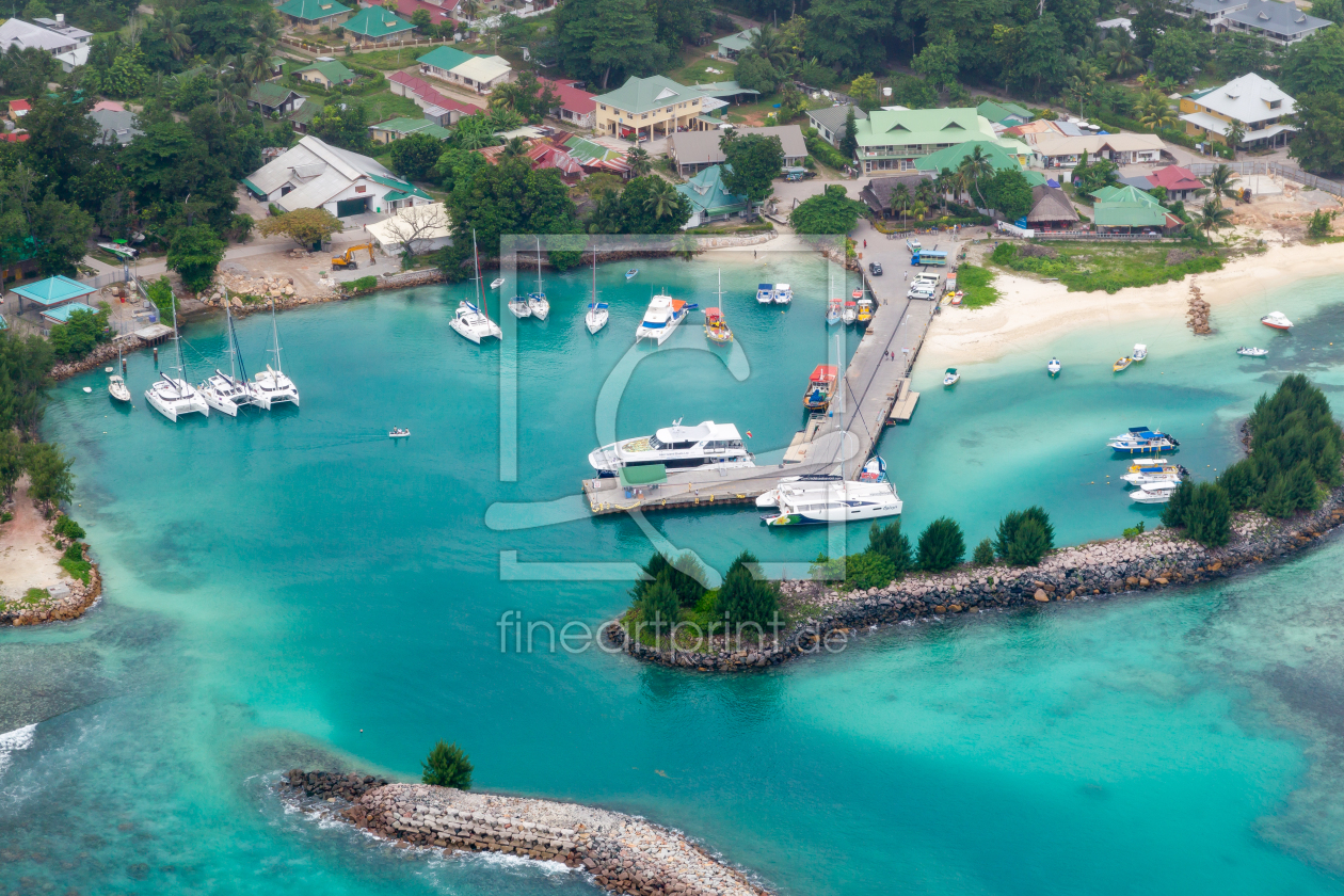 Bild-Nr.: 11996200 Hafen von La Digue erstellt von DirkR