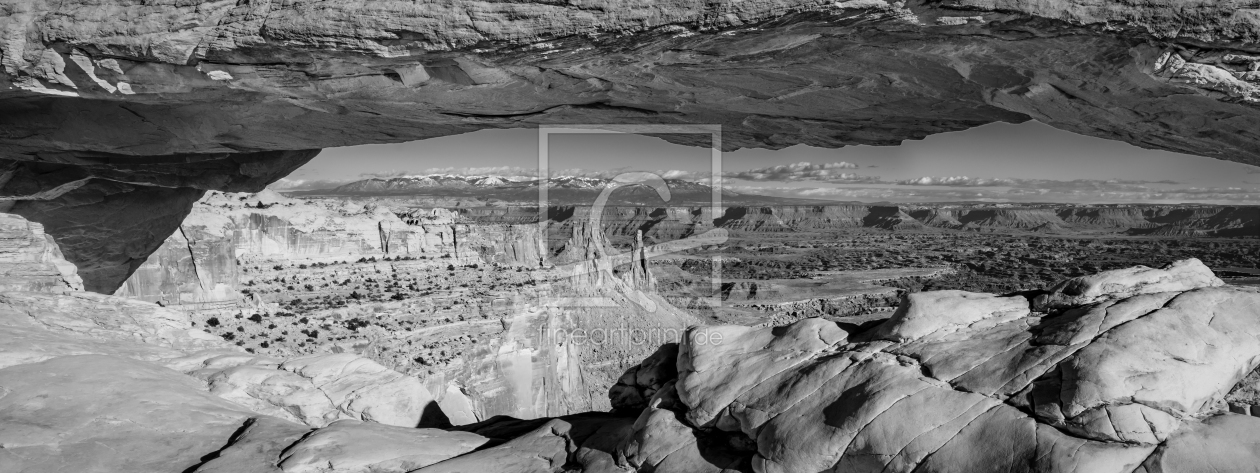 Bild-Nr.: 11998151 Window to Canyonlands erstellt von Radek  Hofman