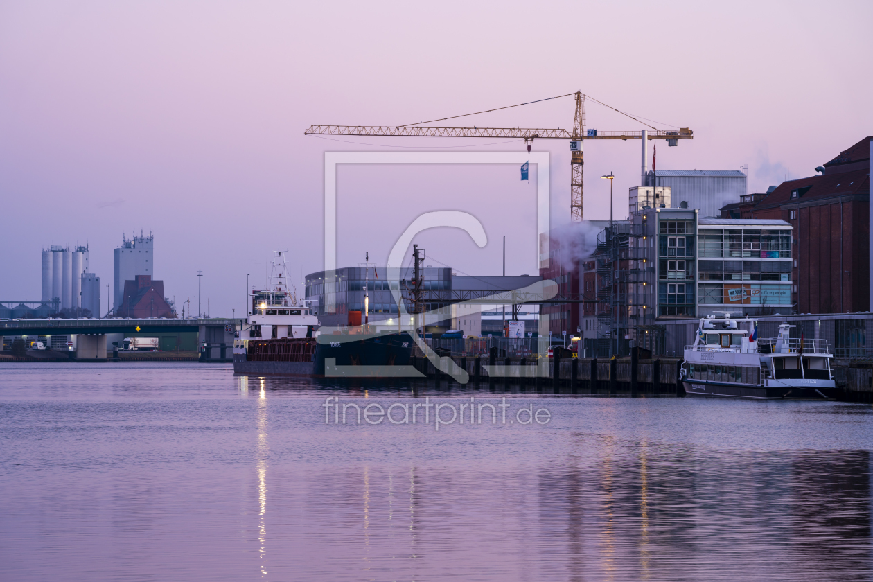 Bild-Nr.: 12023922 Lübecker Hafen Sonnenaufgang erstellt von KundenNr-337129