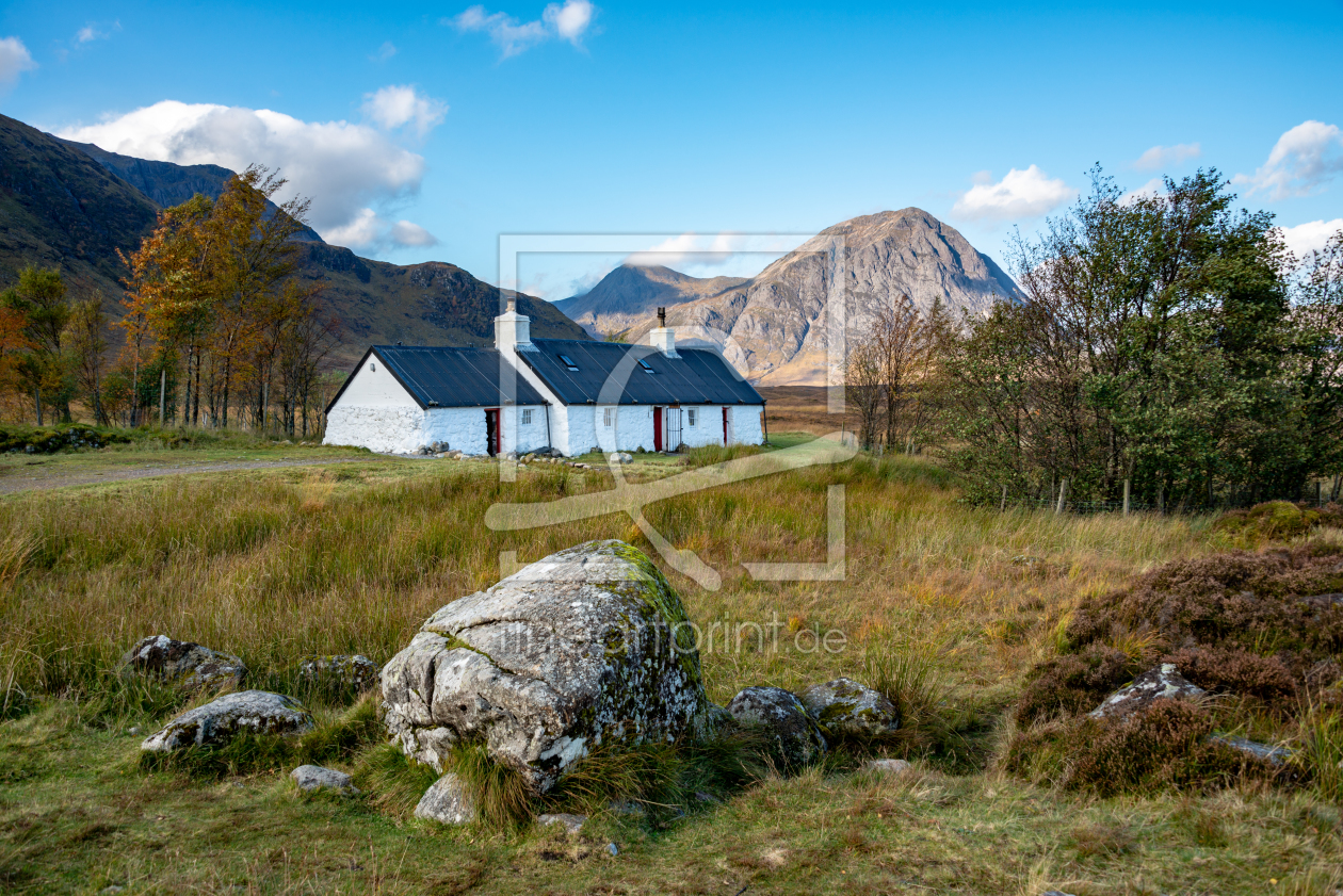 Black Rock Cottage in Schottland perfectly printed as ...