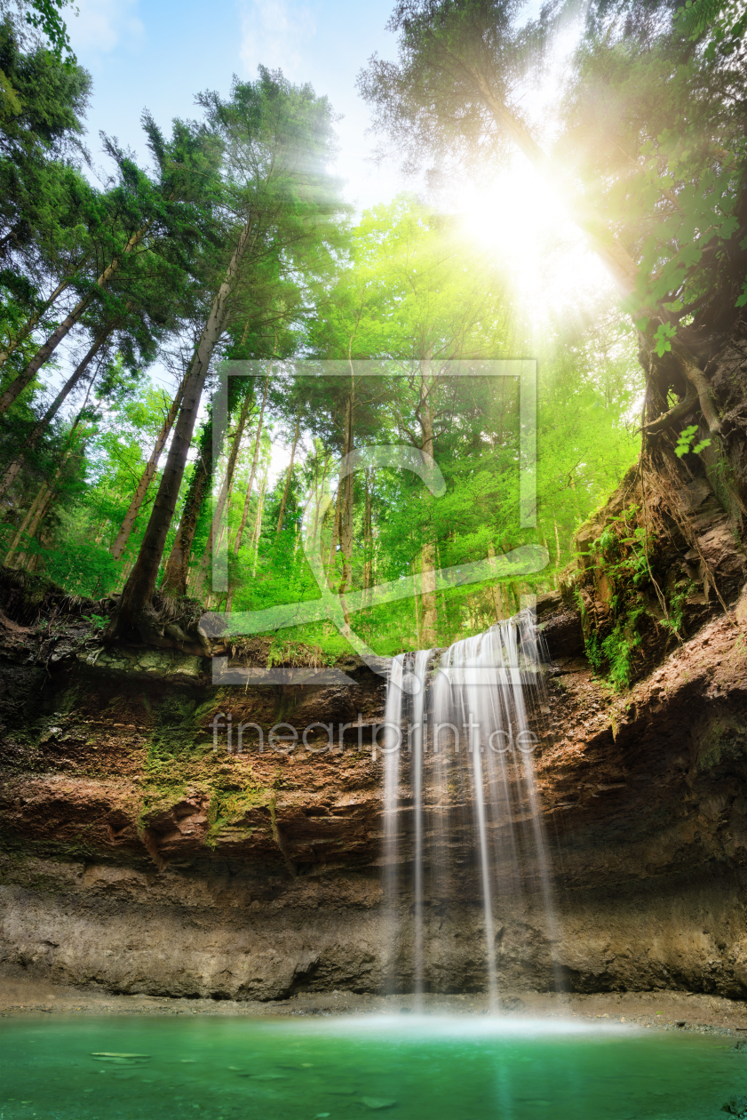 Bild-Nr.: 12058600 Faszinierende Landschaft mit Wasserfall erstellt von Smileus