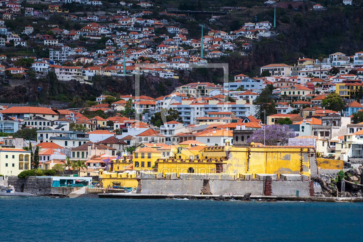 Bild-Nr.: 12063563 Blick auf Funchal auf der Insel Madeira erstellt von Rico Ködder