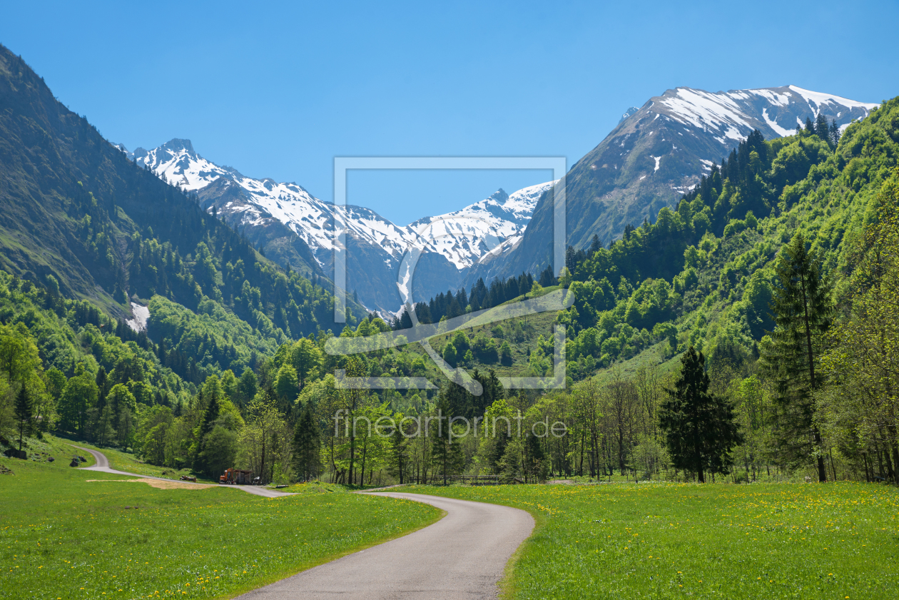 Bild-Nr.: 12068503 Wanderweg ins Trettachtal bei Oberstdorf erstellt von SusaZoom