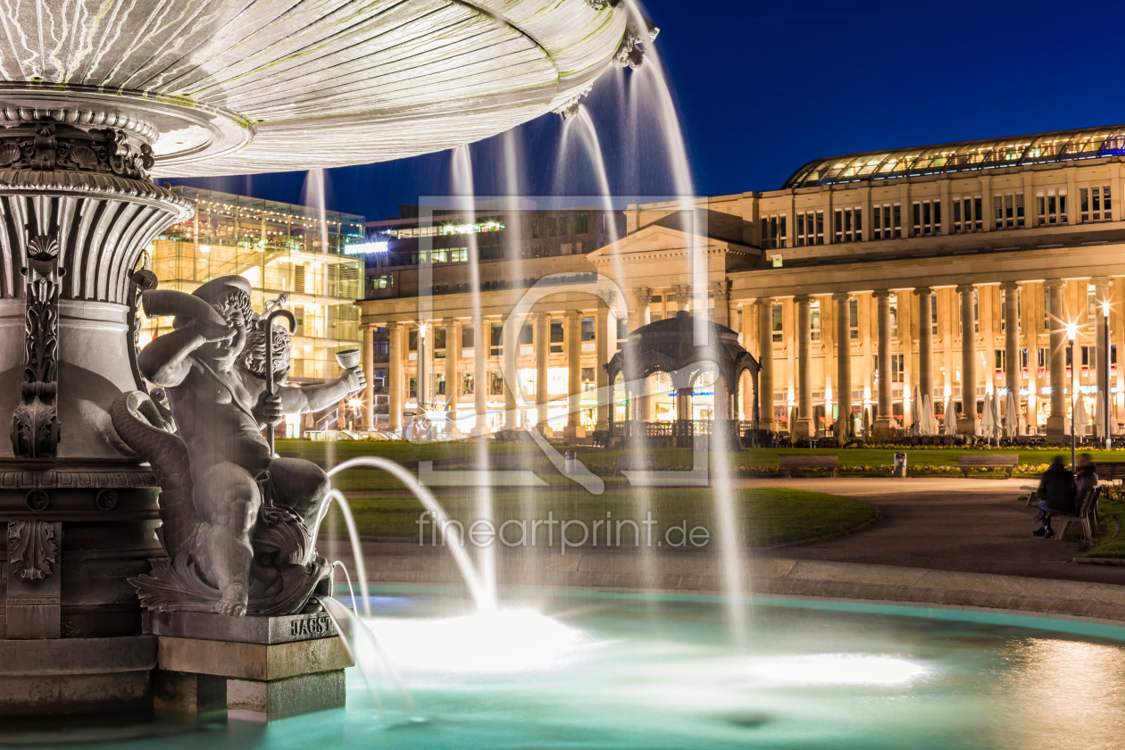 Bild-Nr.: 12089085 Königsbau am Schlossplatz in Stuttgart am Abend erstellt von dieterich