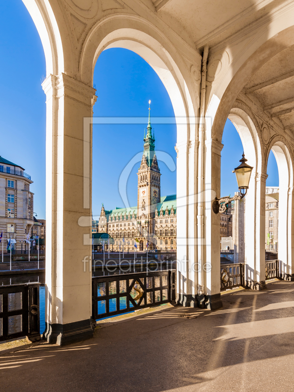 Bild-Nr.: 12096891 Rathaus und Alsterarkaden in Hamburg erstellt von dieterich