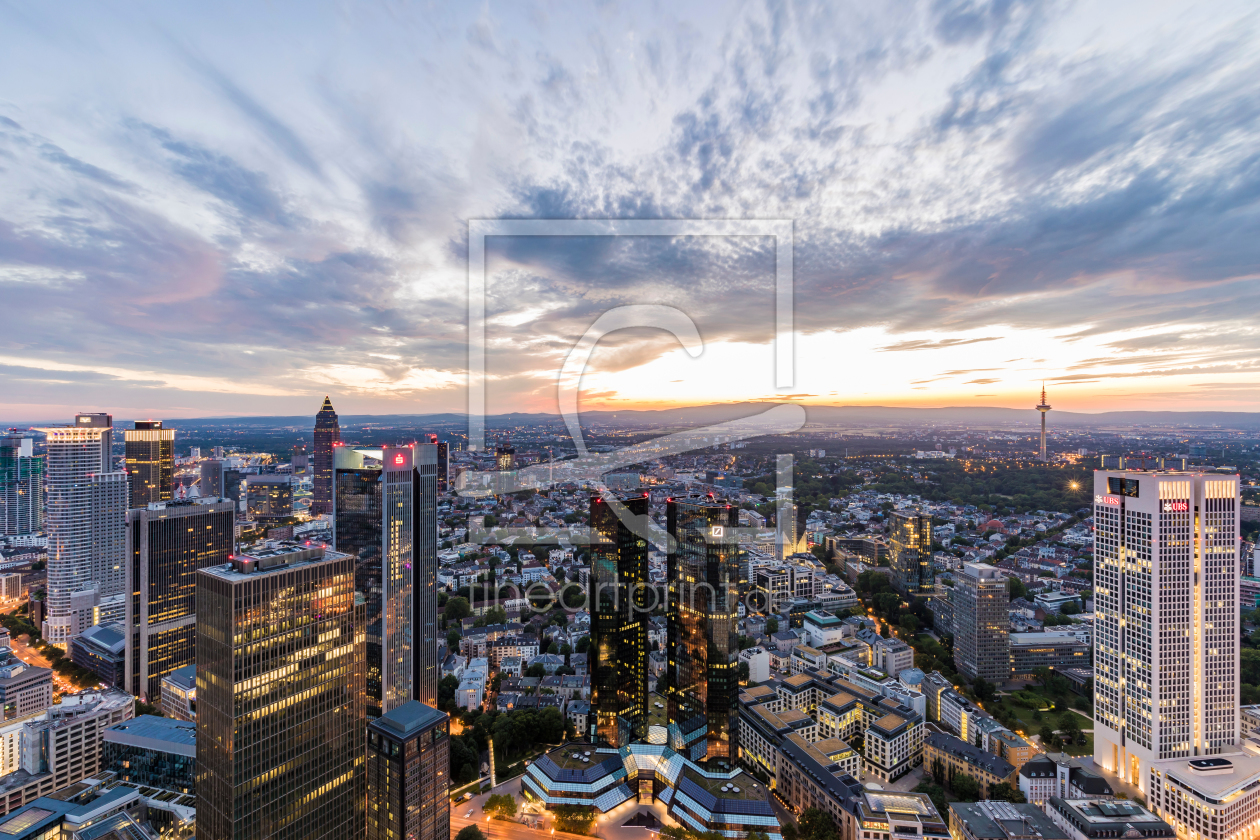 Bild-Nr.: 12111587 Bankenviertel in Frankfurt am Main am Abend erstellt von dieterich