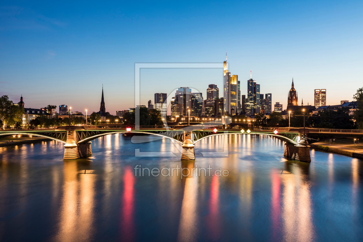 Bild-Nr.: 12111595 Skyline von Frankfurt am Main am Abend erstellt von dieterich