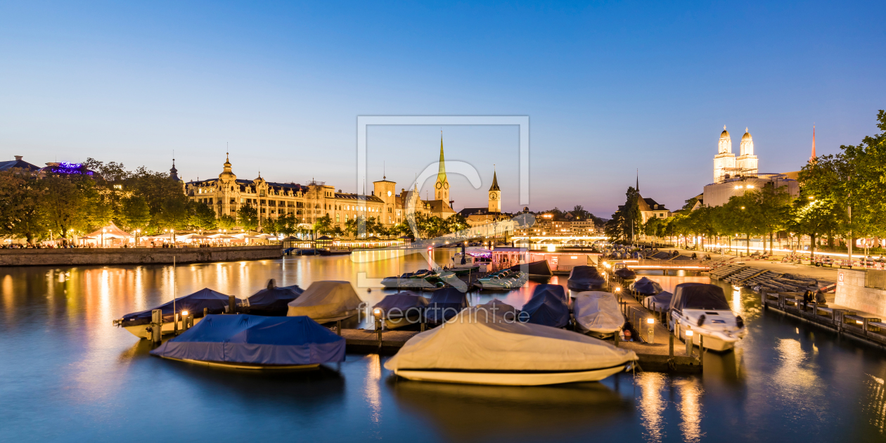 Bild-Nr.: 12116917 Zürich mit dem Grossmünster bei Nacht erstellt von dieterich
