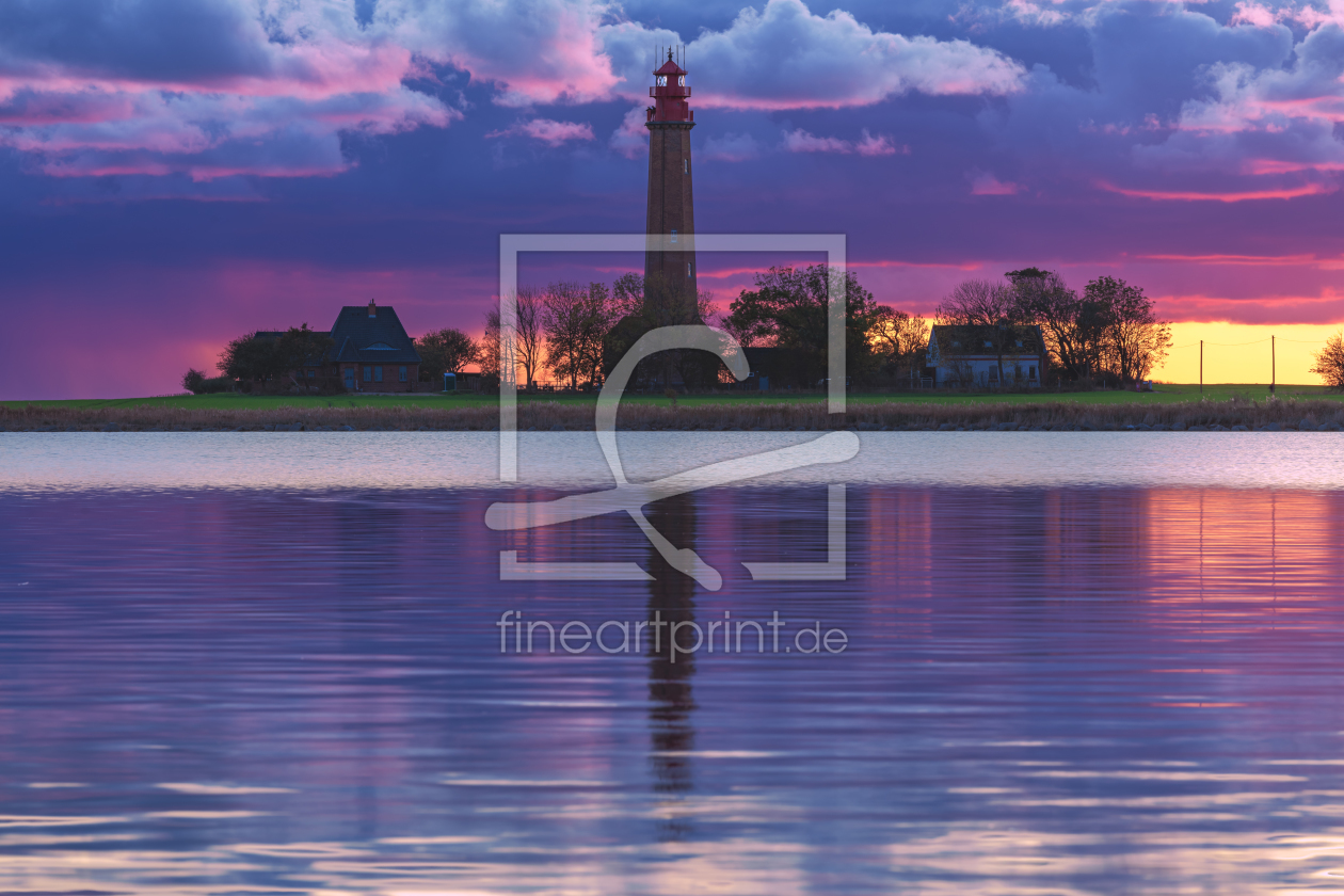 Bild-Nr.: 12119745 Fehmarn Leuchtturm Flügge zum Sonnenuntergang erstellt von Jean Claude Castor