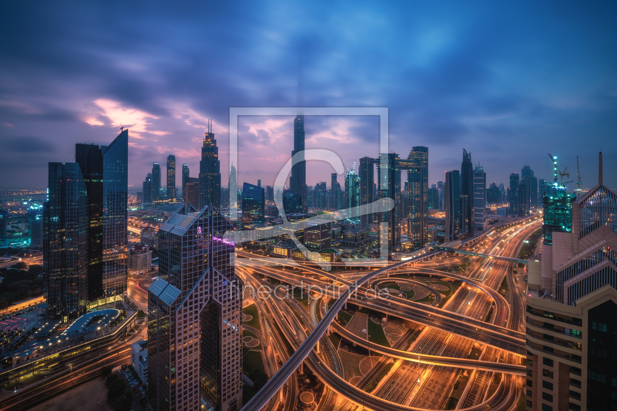 Bild-Nr.: 12176377 Dubai Skyline mit Burj in den Wolken erstellt von Jean Claude Castor