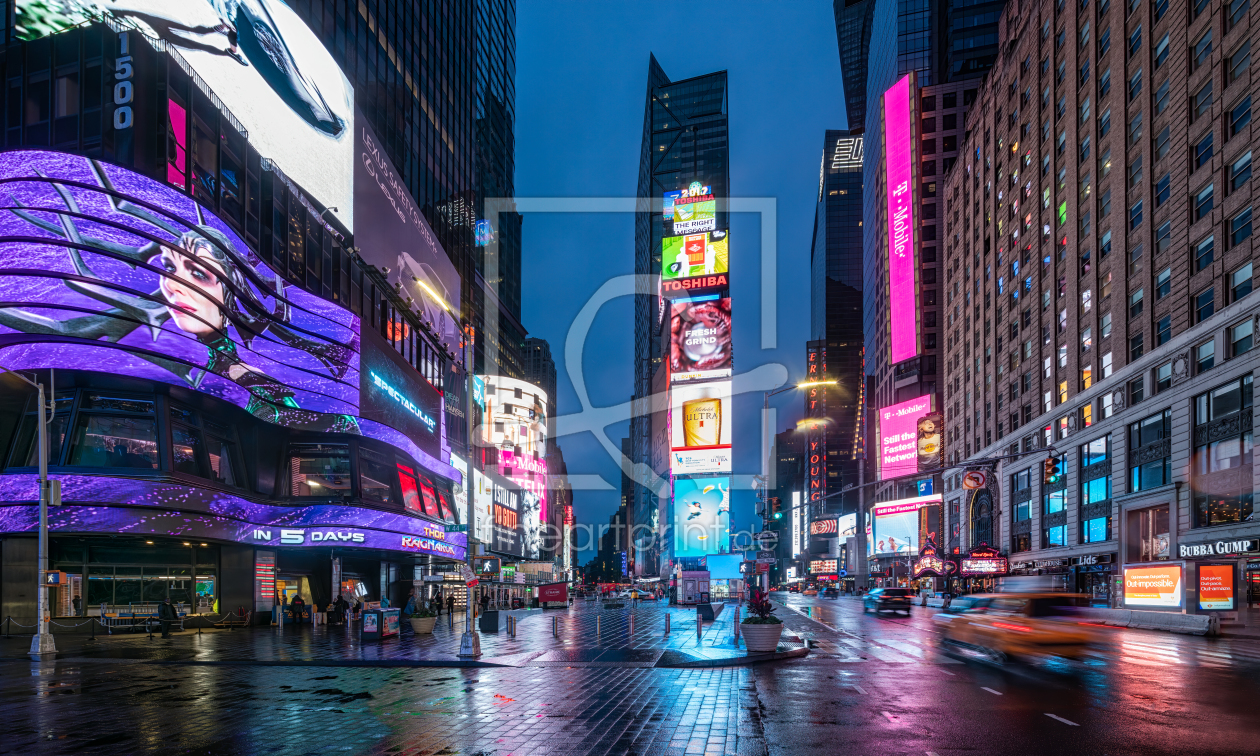 Bild-Nr.: 12189679 Times Square bei Nacht erstellt von eyetronic
