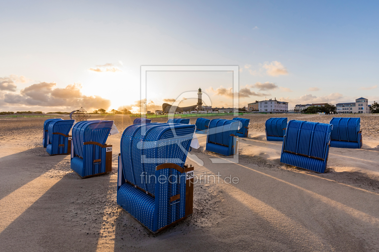 Bild-Nr.: 12198815 Strandkörbe am Strand von Warnemünde erstellt von dieterich
