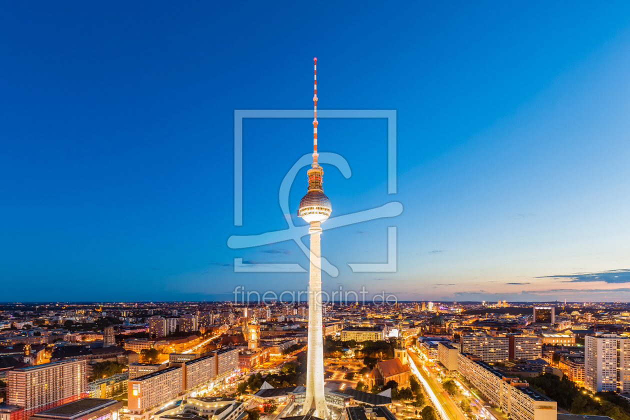 Bild-Nr.: 12220149 Fernsehturm in Berlin bei Nacht erstellt von dieterich