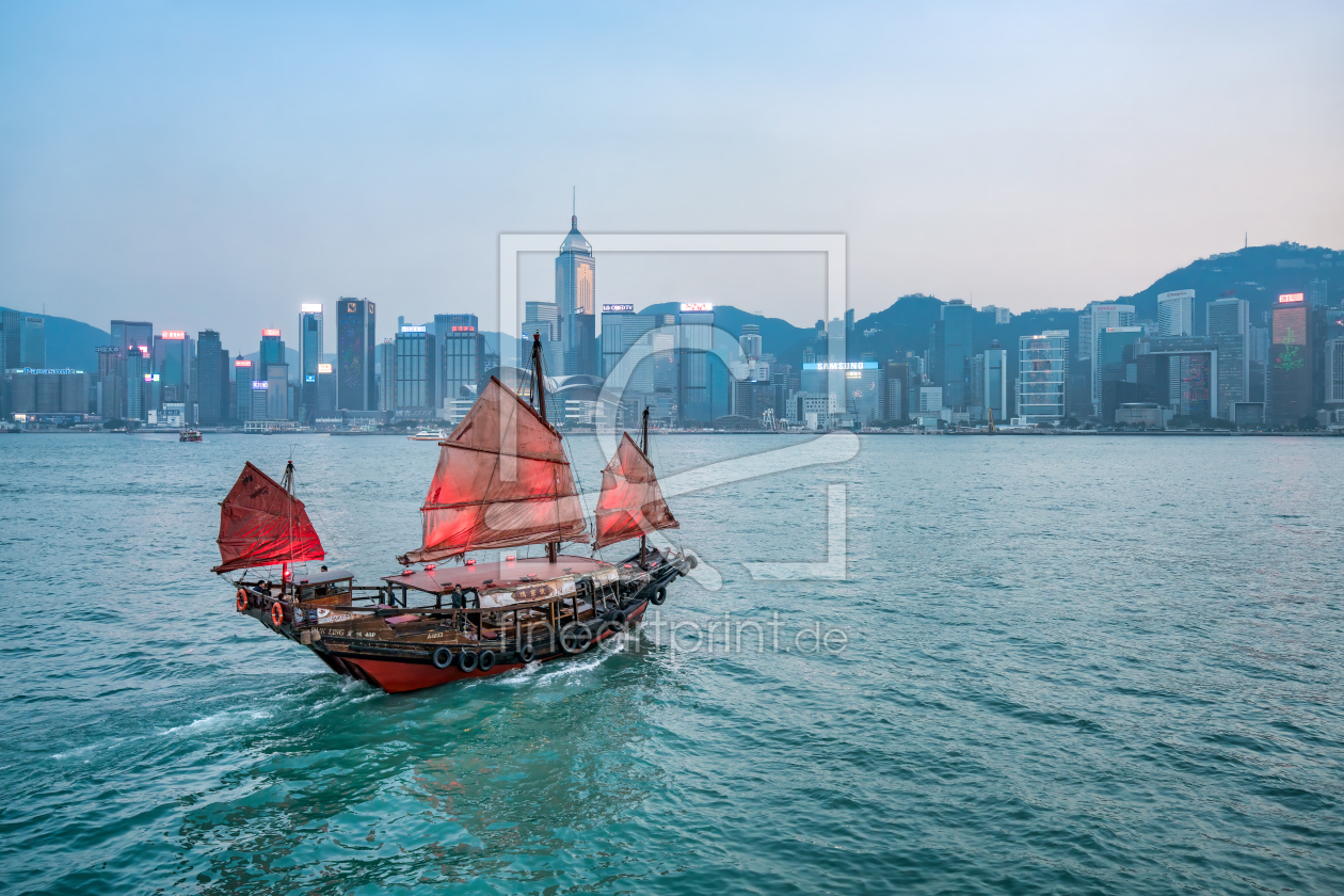 Bild-Nr.: 12230880 Chinesische Dschunke in Hongkong  erstellt von eyetronic