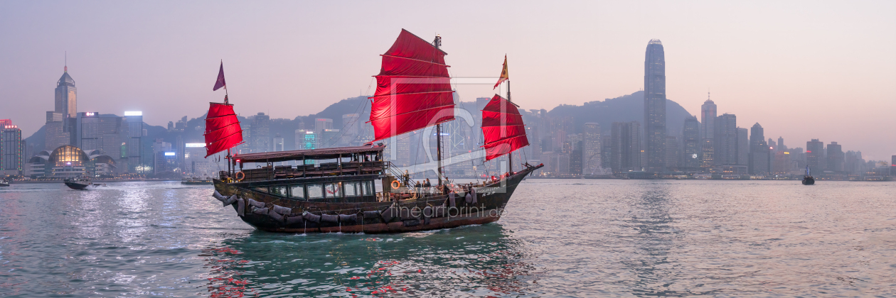 Bild-Nr.: 12230881 Victoria Harbour in Hongkong erstellt von eyetronic