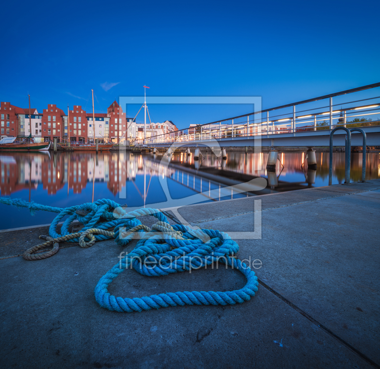 Bild-Nr.: 12242491 Greifswald Hafen zur blauen Stunde erstellt von Jean Claude Castor