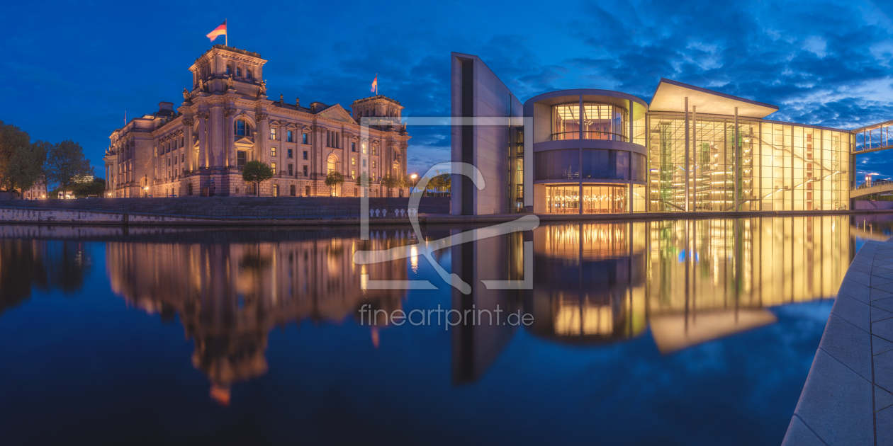 Bild-Nr.: 12242492 Regierungsviertel in Berlin Panorama Blaue Stunde erstellt von Jean Claude Castor