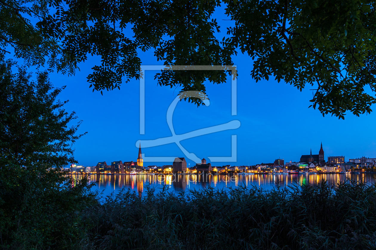 Bild-Nr.: 12281766 Blick über die Warnow auf die Hansestadt Rostock erstellt von Rico Ködder