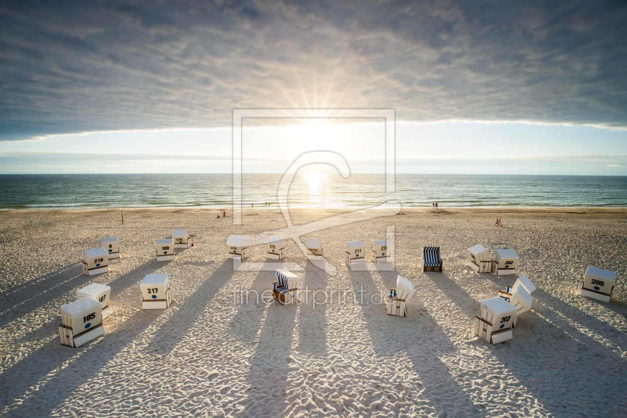 Bild-Nr.: 12287967 Sonnenuntergang am Weststrand auf Sylt erstellt von eyetronic