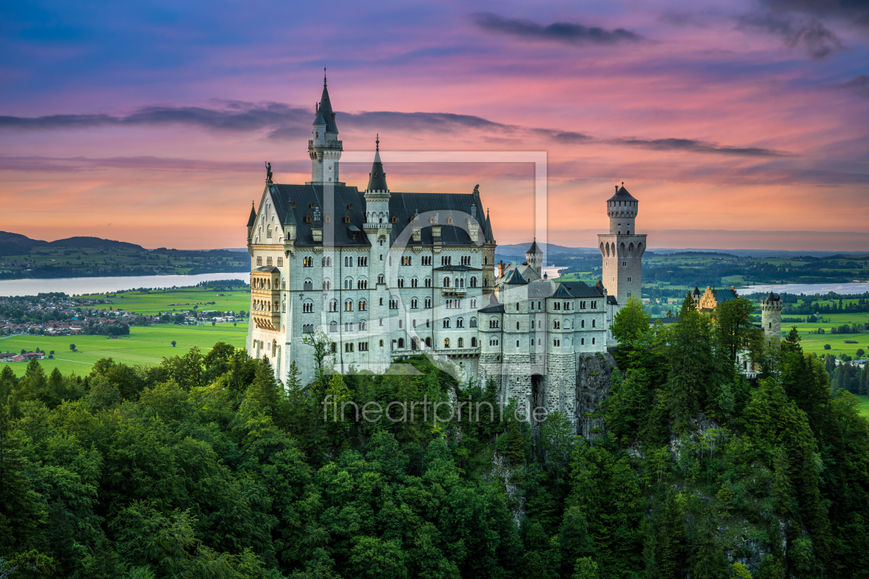 Bild-Nr.: 12346924 Schloss Neuschwanstein bei Sonnenuntergang erstellt von Mapics