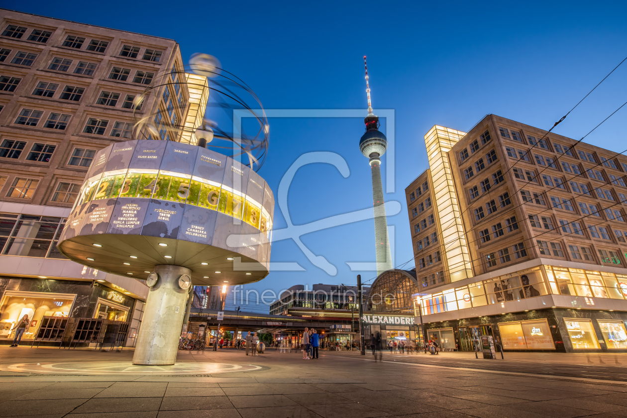 Bild-Nr.: 12368192 Berlin Alexanderplatz bei Nacht erstellt von eyetronic