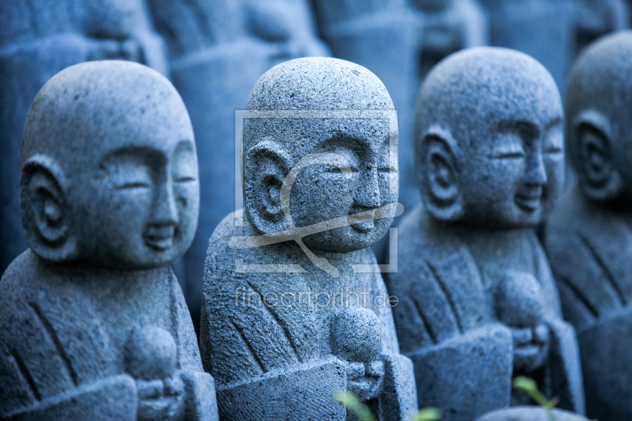 Bild-Nr.: 12391580 Buddhistische Jizo Statuen erstellt von eyetronic