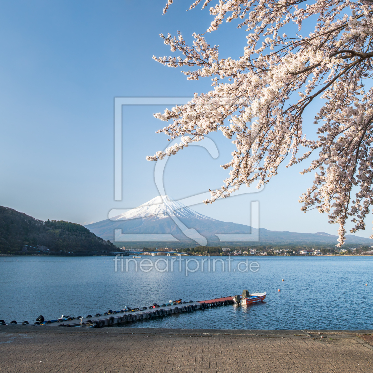 Bild-Nr.: 12396996 Berg Fuji im Frühling am See Kawaguchiko erstellt von eyetronic