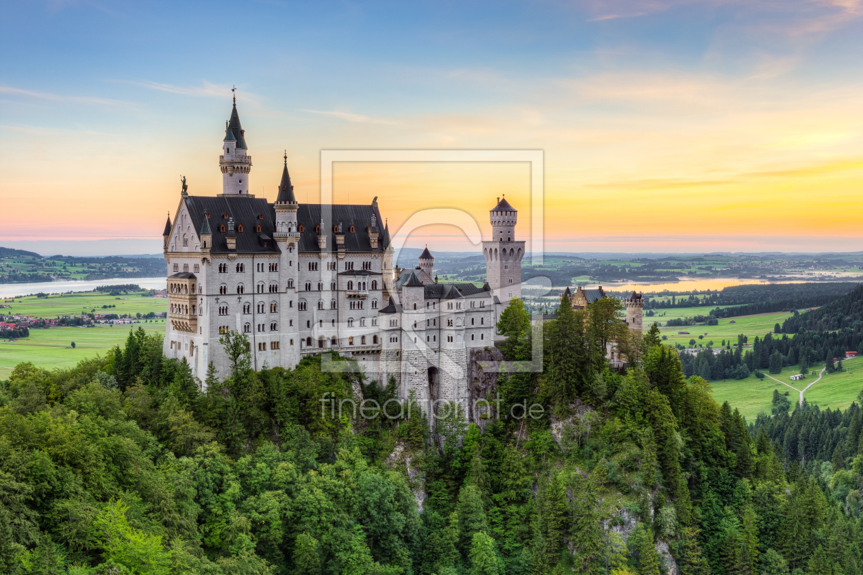 Bild-Nr.: 12398252 Schloss Neuschwanstein im Sommer erstellt von Michael Valjak