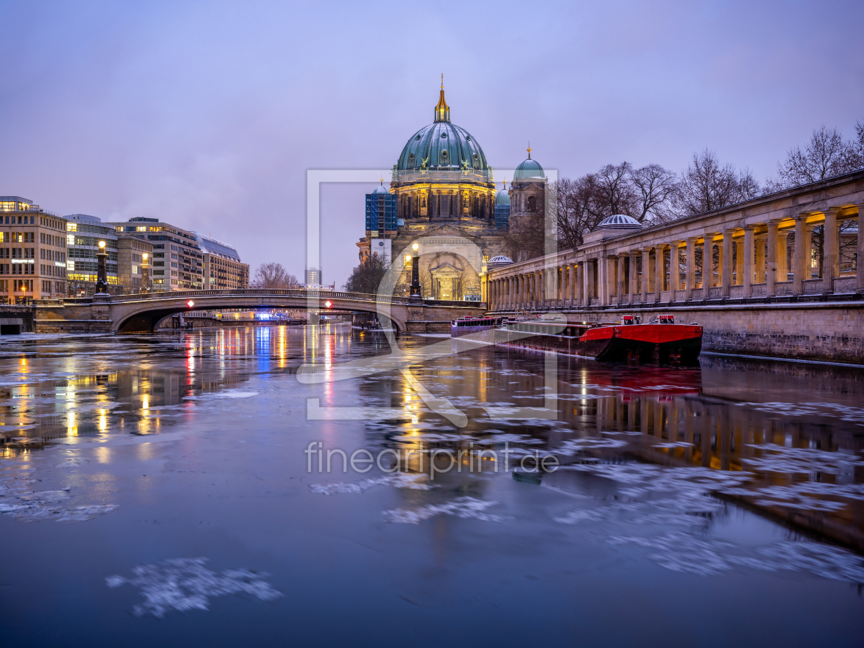 Bild-Nr.: 12408252 Berliner Dom und Spree im Winter erstellt von eyetronic