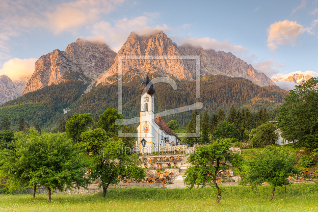 Bild-Nr.: 12409336 Alpenglühen in Grainau in Bayern erstellt von Michael Valjak