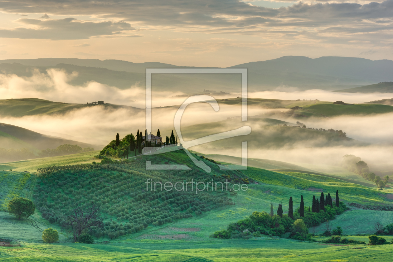 Bild-Nr.: 12410344 Morgennebel im Val d'Orcia in der Toskana erstellt von Michael Valjak