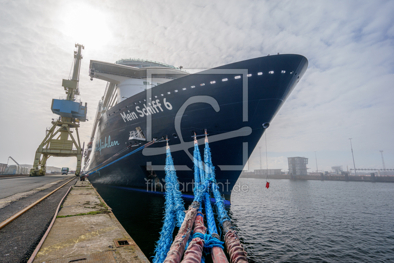 Bild-Nr.: 12417582 Mein Schiff 6 erstellt von FotoDeHRO