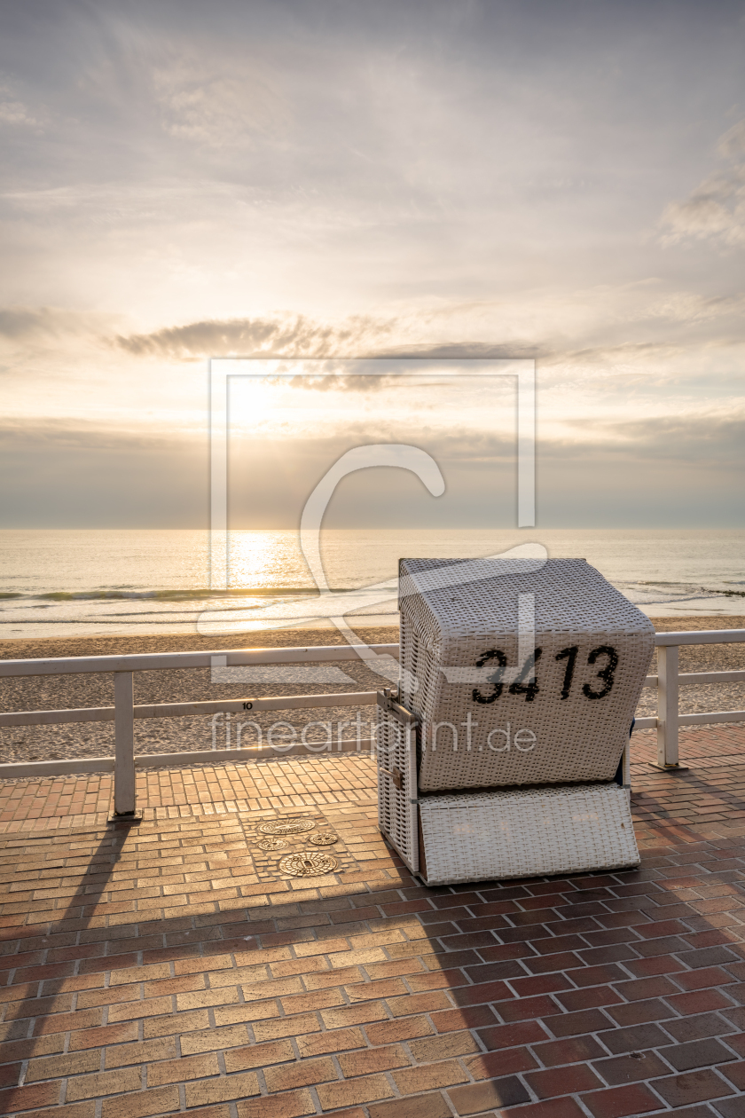 Bild-Nr.: 12417806 Sonnenuntergang am Westerland Weststrand erstellt von eyetronic