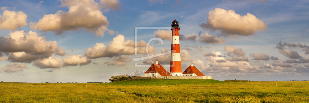 Bild-Nr.: 12418303 Leuchtturm Westerheversand bei Sonnenuntergang erstellt von KundenNr-360966