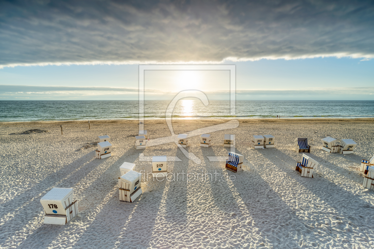 Bild-Nr.: 12418476 Strandkörbe am Nordseestrand auf Sylt erstellt von eyetronic