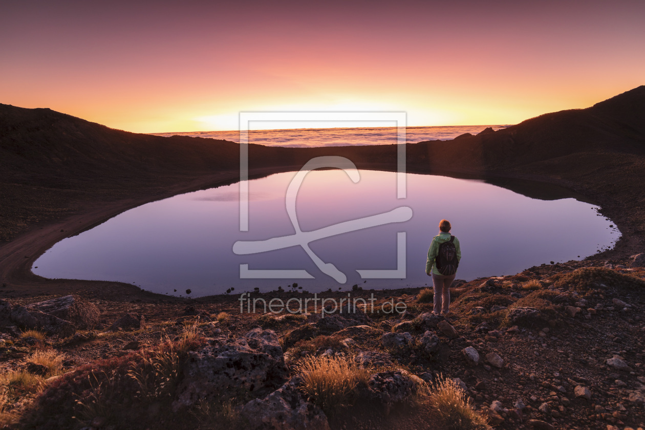 Bild-Nr.: 12424551 Blue Lake im Tongariro National Park bei Sonnenauf erstellt von KundenNr-360966