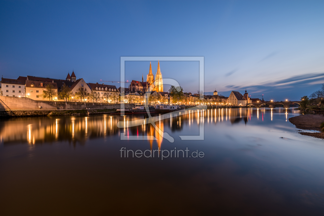 Bild-Nr.: 12426952 Regensburg mit steinerne Brücke und Dom erstellt von StGrafix