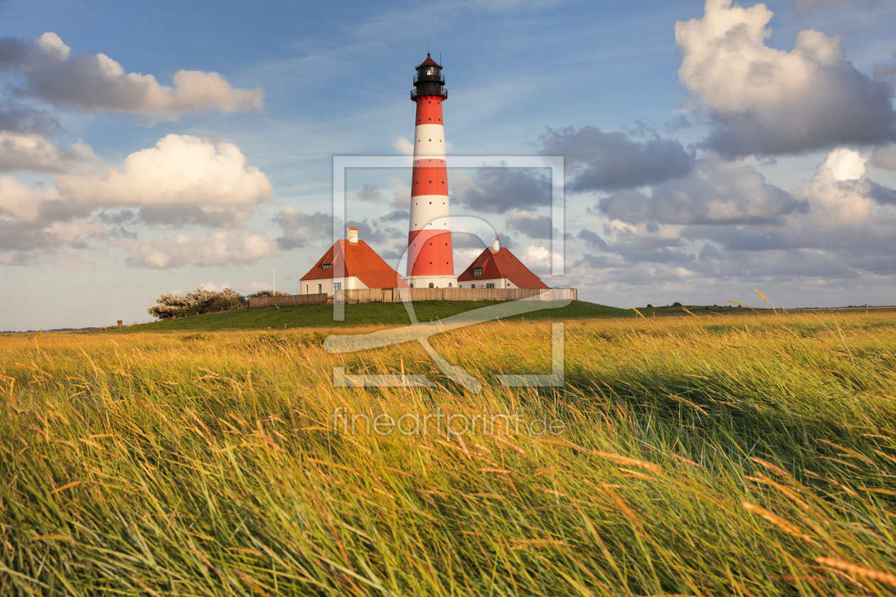 Bild-Nr.: 12438265 Leuchtturm Westerheversand bei Sonnenuntergang erstellt von KundenNr-360966