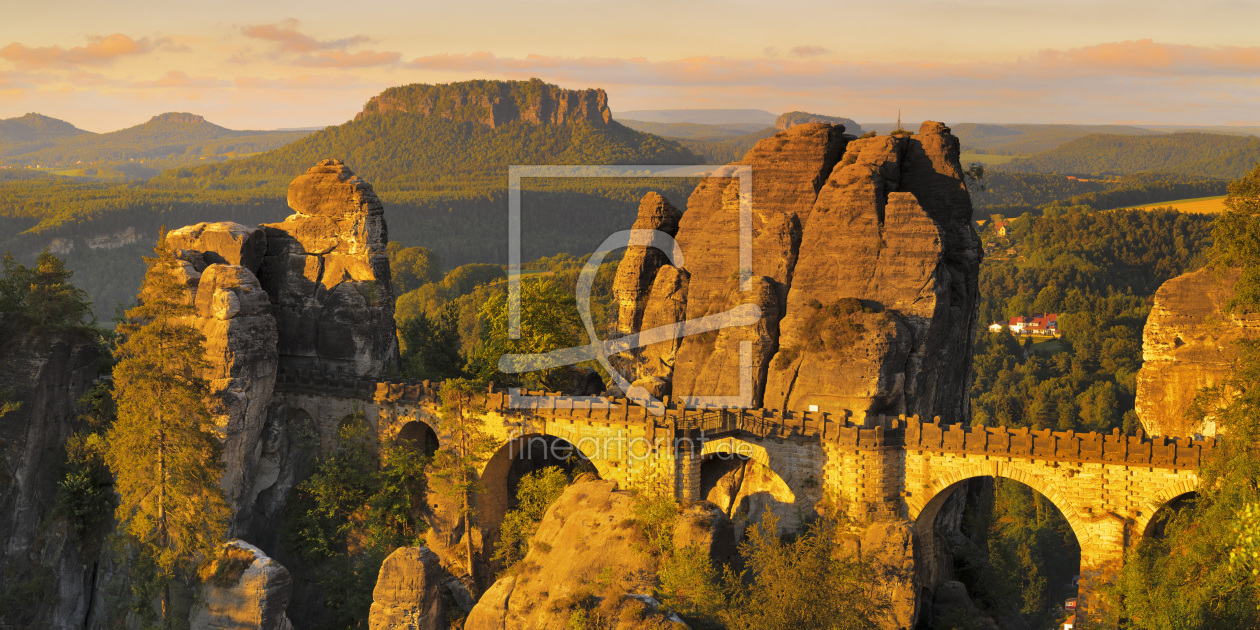 Bild-Nr.: 12442098 Sonnenaufgang an der Basteibrücke erstellt von KundenNr-360966