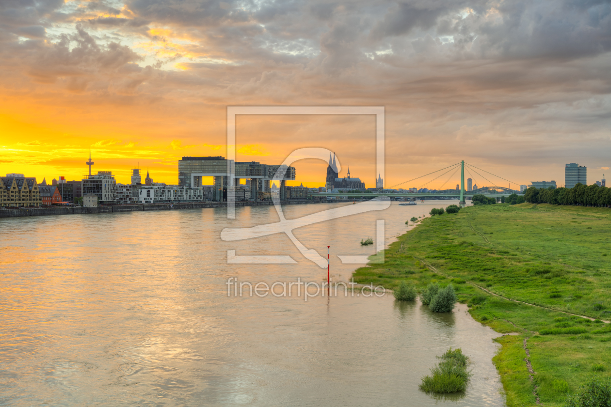 Bild-Nr.: 12454574 Die Skyline von Köln erstellt von Michael Valjak