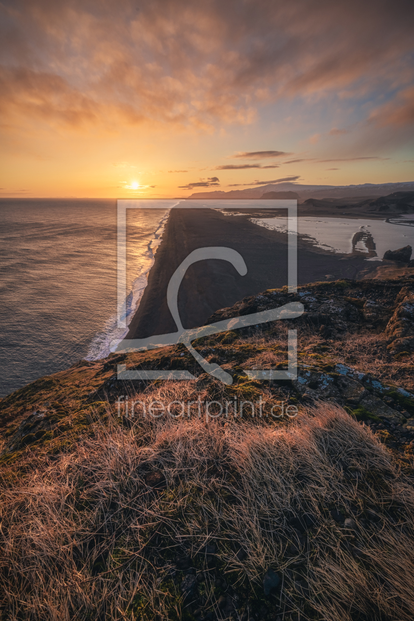 Bild-Nr.: 12465424 Island Dyrholaey Strand zum Sonnenuntergang erstellt von Jean Claude Castor