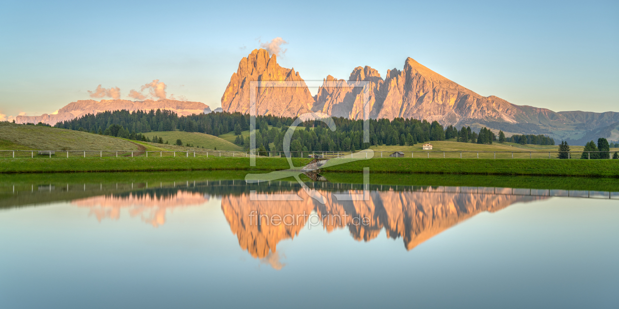 Bild-Nr.: 12472763 Spiegelung auf der Seiser Alm Panorama erstellt von Michael Valjak