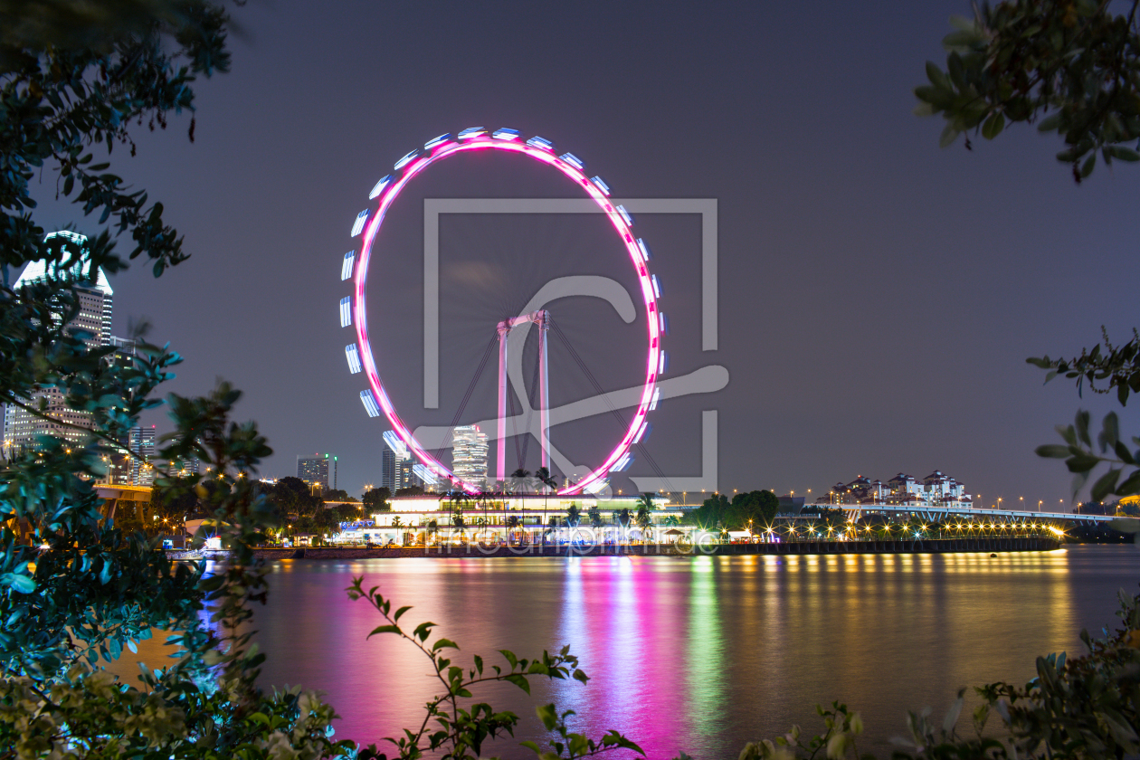 Bild-Nr.: 12483604 Ferris Wheel Singapore Flyer - Singapore erstellt von Yevgen