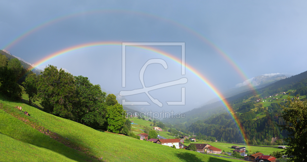 Bild-Nr.: 12524133 Regenbogen über Schweizer Alpental erstellt von SusaZoom