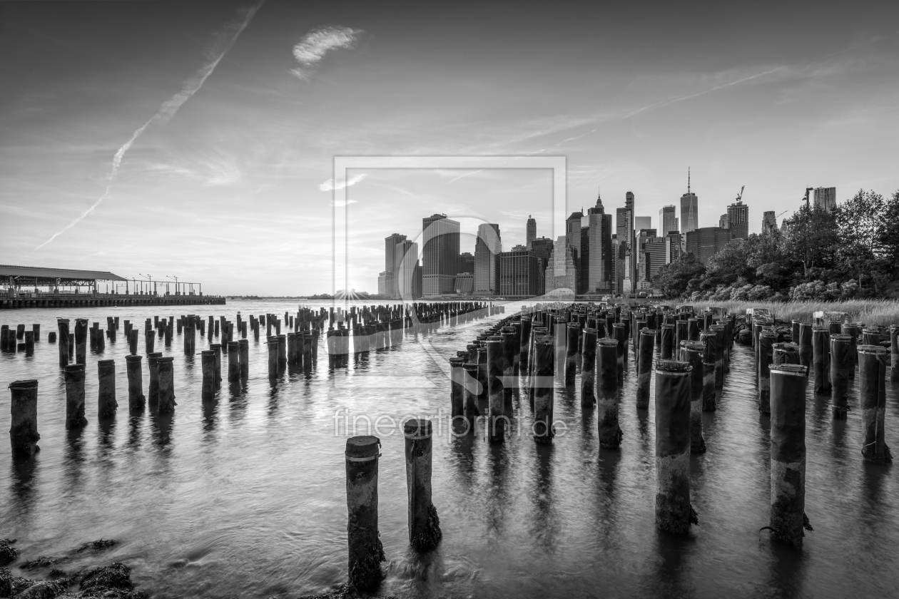 Bild-Nr.: 12525861 Manhattan Skyline in schwarzweiß erstellt von eyetronic