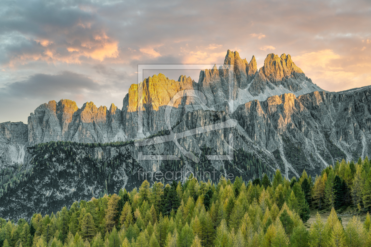 Bild-Nr.: 12530827 Croda da Lago in den Dolomiten erstellt von Michael Valjak