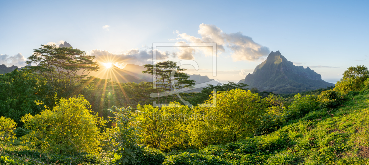Bild-Nr.: 12548651 Sonnenuntergang am Mont Rotui auf Moorea erstellt von eyetronic