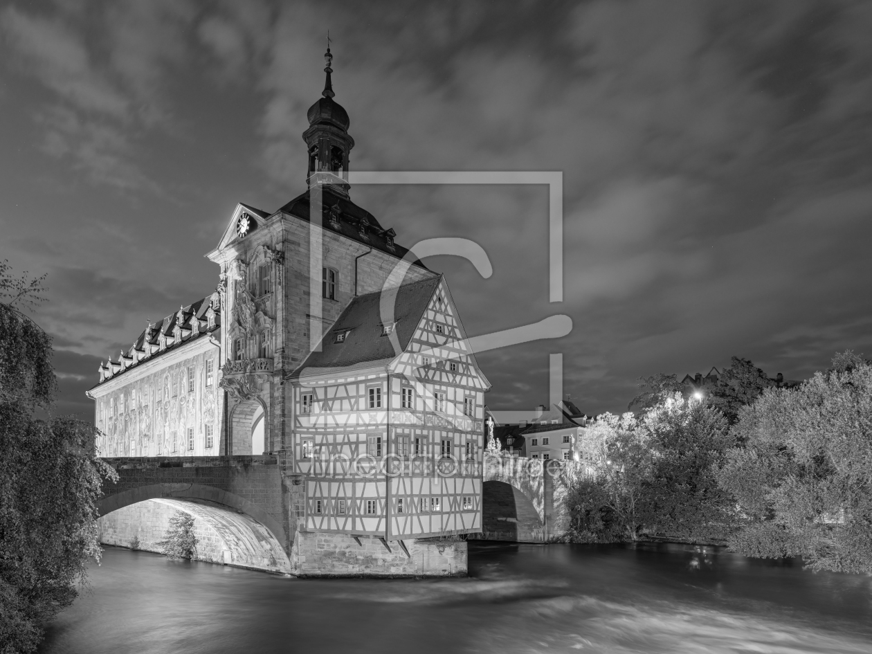 Bild-Nr.: 12560801 Bamberg Altes Rathaus am Abend schwarz-weiß erstellt von Michael Valjak